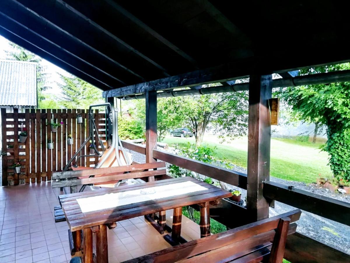 Apartman Adam Rakovica Buitenkant foto