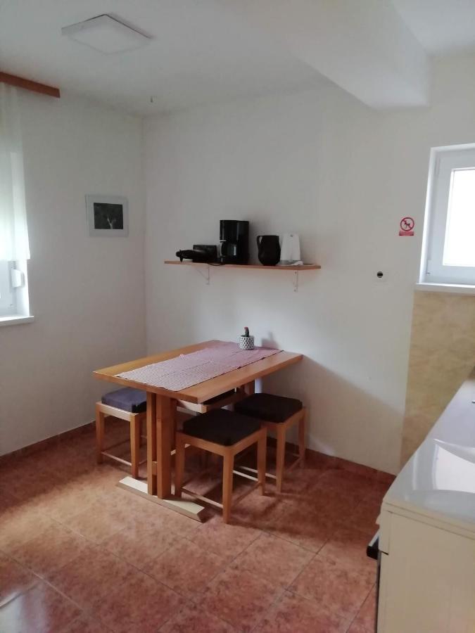 Apartman Adam Rakovica Buitenkant foto